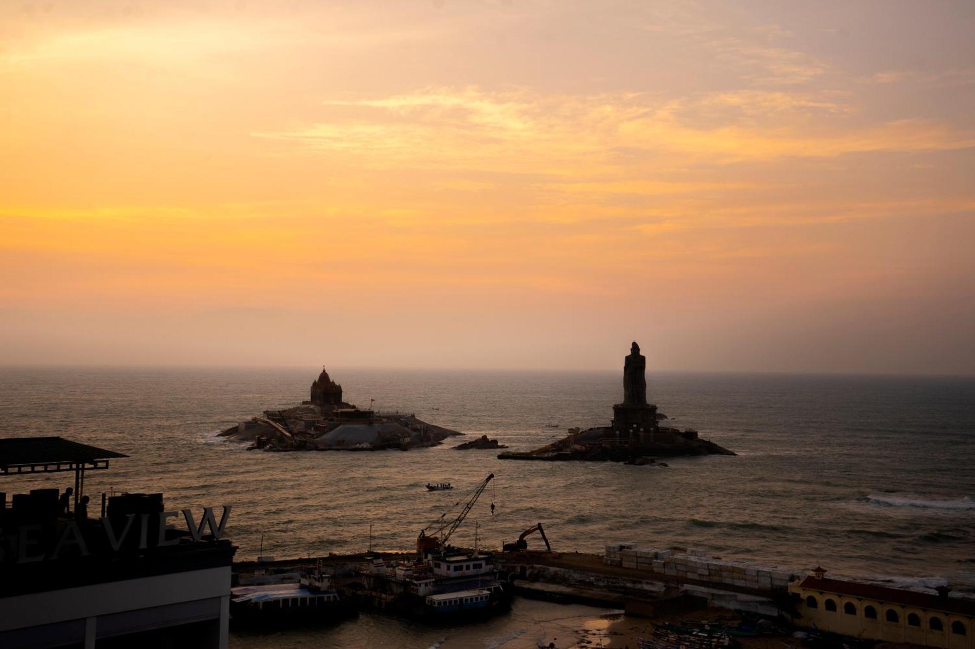 Hotel Sebaa Palace Kanyakumari Exterior photo